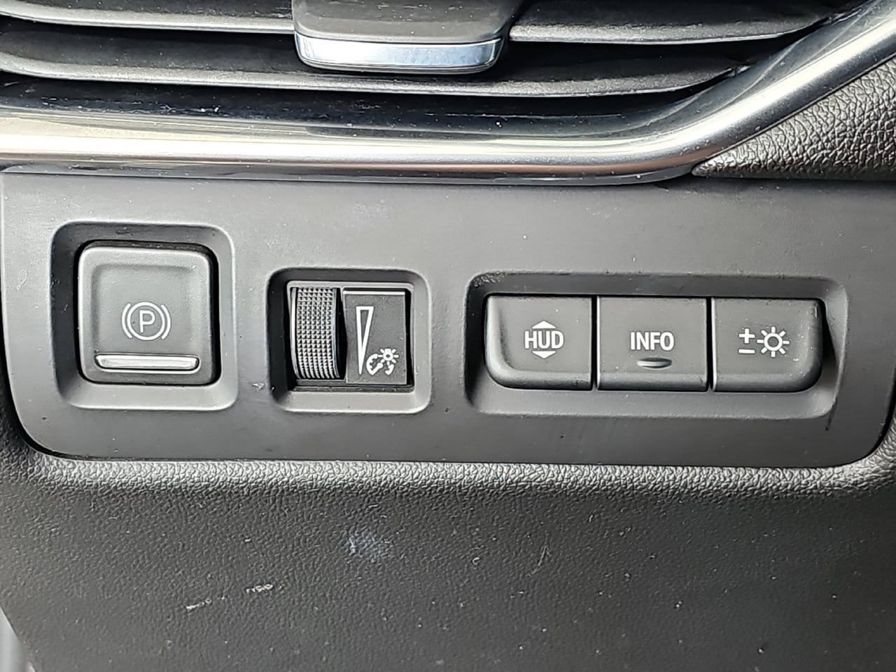 Used 2019 Cadillac XT4 Sport AWD/4WD image 26