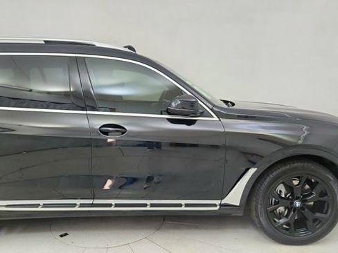 Used 2026 BMW X7 xDrive40i image 8