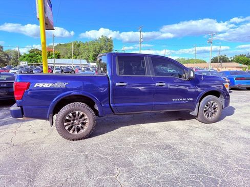 Used 2019 Nissan Titan PRO-4X w/ Pro-4x Convenience Package AWD/4WD image 8