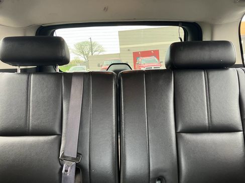 Used 2013 GMC Yukon XL SLT AWD/4WD image 19