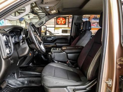 Used 2020 GMC Sierra 2500 SLE w/ Gooseneck/5TH Wheel Package image 6