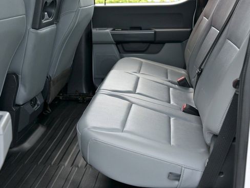 Used 2022 Ford F150 XL image 18