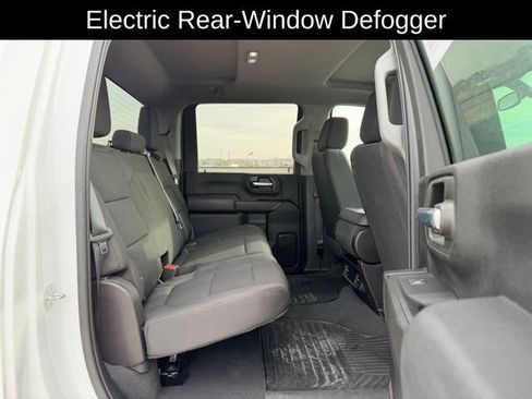 Certified 2022 Chevrolet Silverado 2500 Custom w/ Custom Value Package image 10