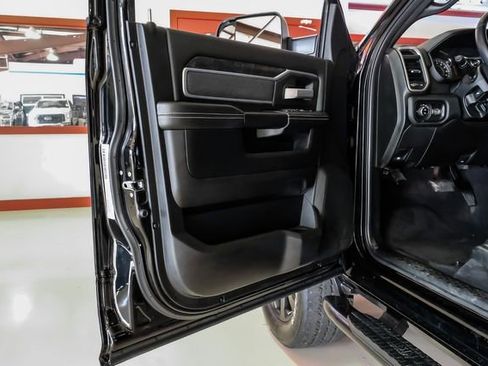 Used 2020 RAM 2500 Lone Star w/ Night Edition image 40