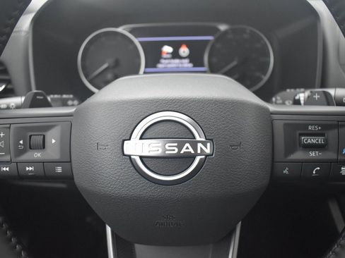 New 2025 Nissan Rogue SV image 17