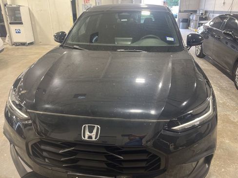 Certified 2024 Honda HR-V Sport image 2