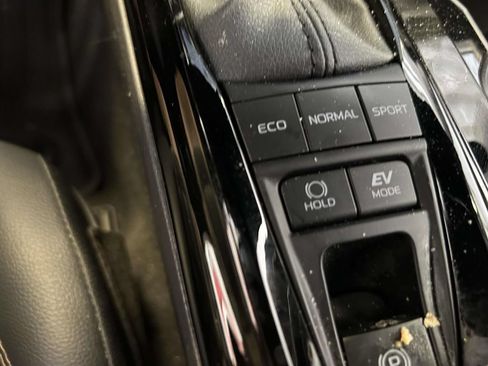 Certified 2026 Toyota Camry XLE FWD image 21