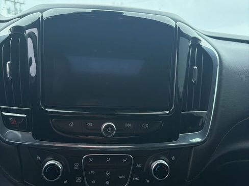 Used 2018 Chevrolet Traverse Premier w/ LPO, Floor Liner Package AWD/4WD image 15