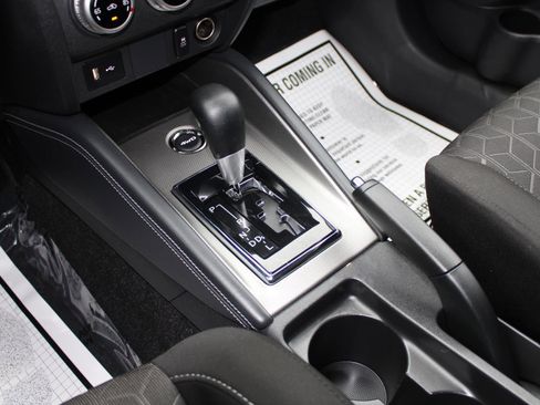 Used 2023 Mitsubishi Outlander Sport ES image 13