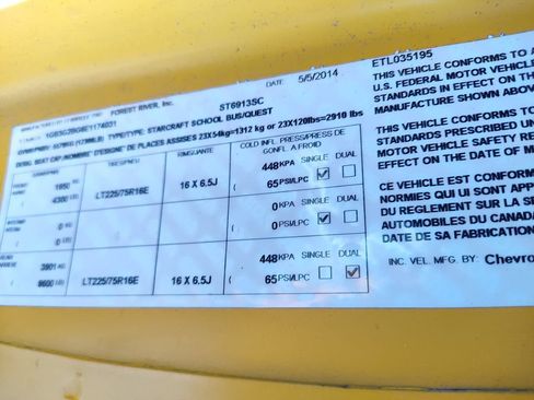 Used 2014 Chevrolet Express 3500 w/ School Bus Package RWD image 21