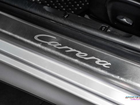 Used 2004 Porsche 911 Carrera 4S AWD/4WD image 29