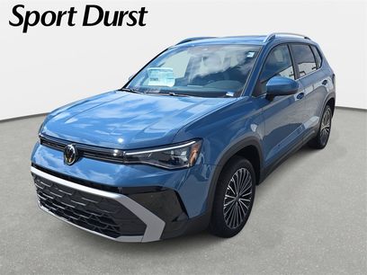 New 2025 Volkswagen Taos SE