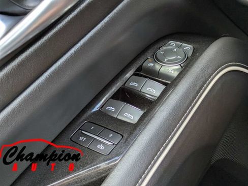 Used 2021 Cadillac Escalade Sport w/ Driver Assist Tech Package AWD/4WD image 31