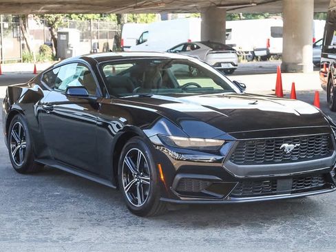 New 2025 Ford Mustang Coupe image 3