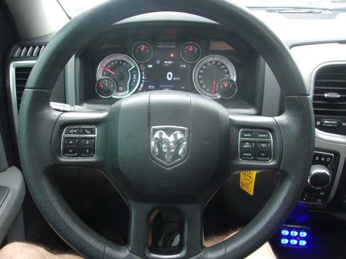 Used 2020 RAM 1500 Warlock w/ Electronics Group AWD/4WD image 11