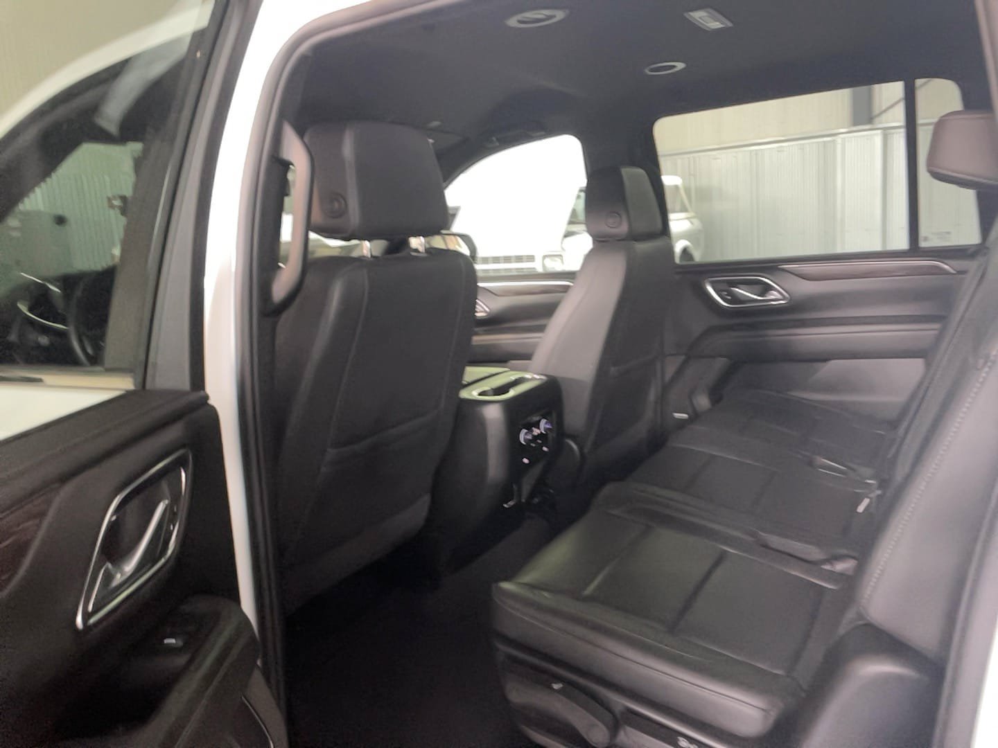 Used 2024 Chevrolet Suburban LT AWD/4WD image 22