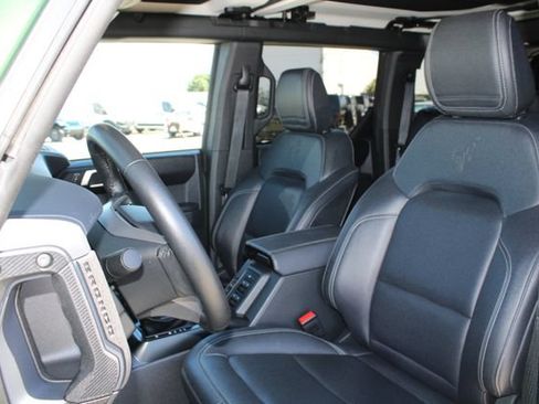 Used 2025 Ford Bronco Badlands AWD/4WD image 31