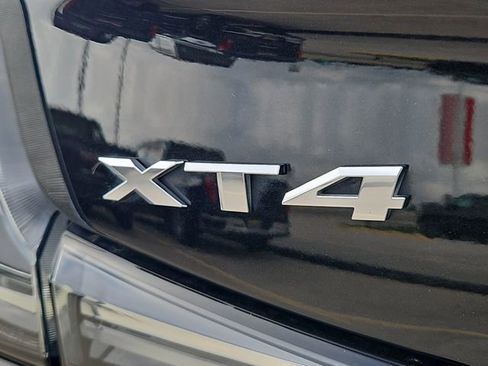 Used 2023 Cadillac XT4 Sport FWD image 14