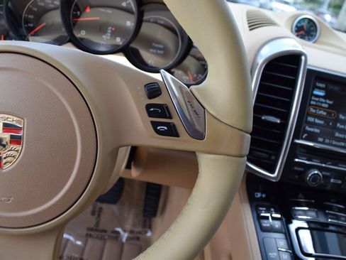 Used 2014 Porsche Cayenne Diesel Platinum Edition AWD/4WD image 67