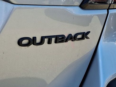 Certified 2025 Subaru Outback Onyx Edition image 32