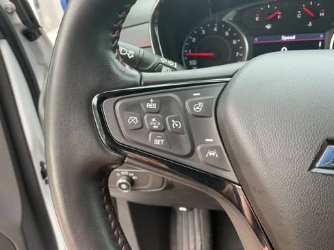 Used 2022 Chevrolet Equinox RS w/ Infotainment Package FWD image 18