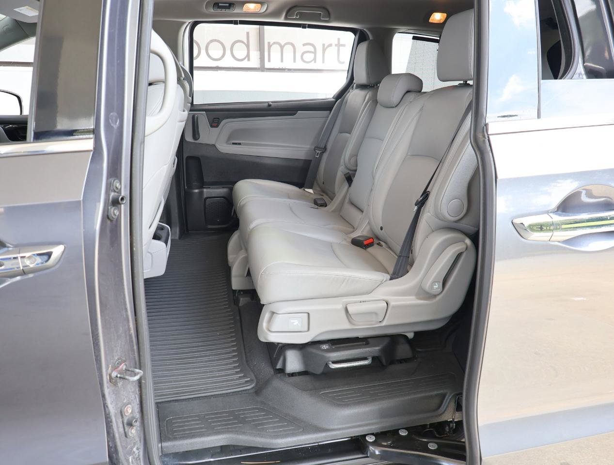 Used 2018 Honda Odyssey Elite image 21