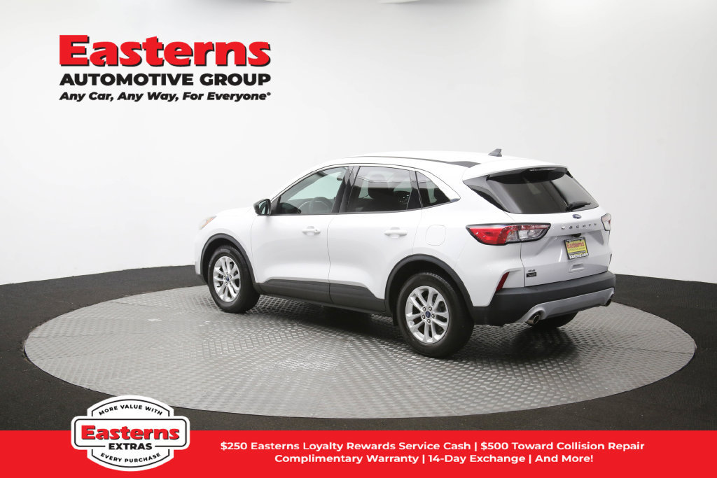 Used 2022 Ford Escape SE FWD image 64