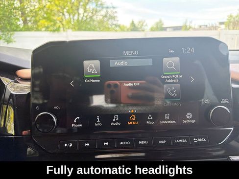 Used 2024 Nissan Pathfinder Platinum FWD image 22