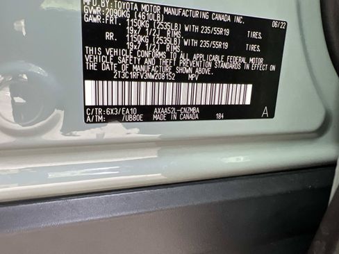 Used 2022 Toyota RAV4 XLE Premium FWD image 33