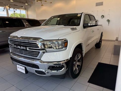 Used 2022 RAM 1500 Laramie AWD/4WD image 30