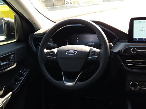 New 2026 Ford Escape Active image 13
