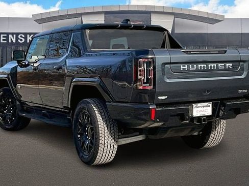 New 2026 GMC Hummer EV 4x4 Crew Cab image 3