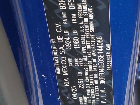 Used 2025 Kia K4 EX image 38