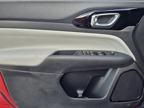 New 2026 Jeep Compass Limited image 16