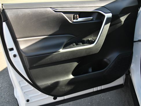 Used 2024 Toyota RAV4 XLE image 14