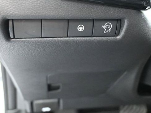 New 2026 Nissan Kicks SR w/ Cold Weather Package FWD image 21