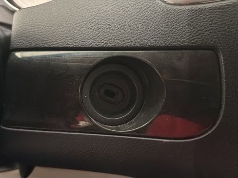 Used 2016 Dodge Grand Caravan SXT w/ Rear Park Assist Package FWD image 24