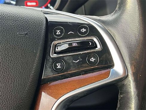 Used 2017 Cadillac Escalade ESV Luxury image 23