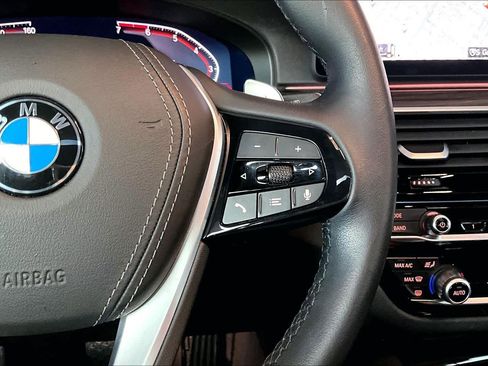 Certified 2023 BMW 530i xDrive w/ Premium Package image 24