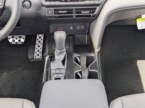 New 2026 Toyota Camry SE w/ Convenience Package FWD image 17