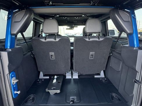 New 2025 Ford Bronco Badlands AWD/4WD image 14