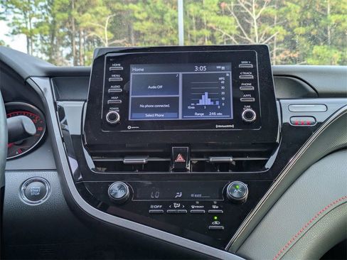 Used 2023 Toyota Camry XSE image 15