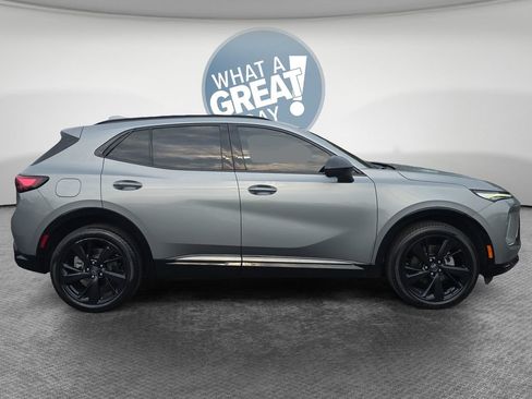 Used 2024 Buick Envision Sport Touring AWD/4WD image 2