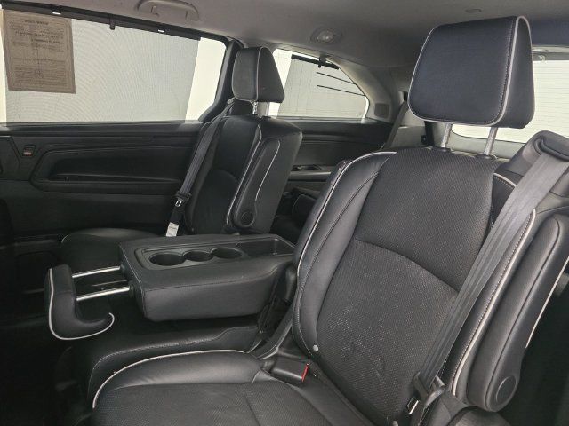 Used 2022 Honda Odyssey Elite image 25