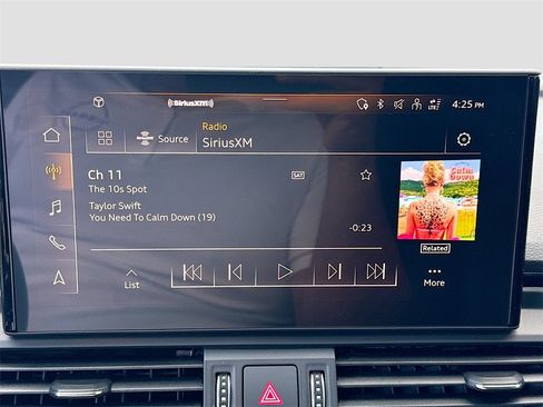 Used 2023 Audi Q5 2.0T Premium w/ Convenience Package image 16