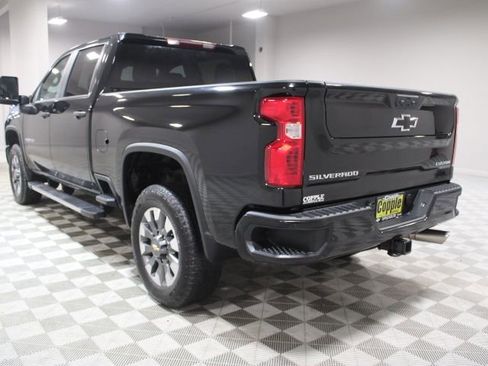Certified 2024 Chevrolet Silverado 2500 Custom w/ Custom Convenience Package image 9