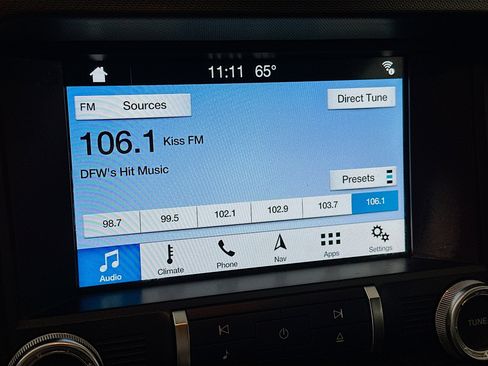 Used 2018 Ford Mustang Premium w/ Equipment Group 201A image 21