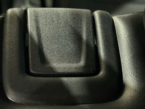 Used 2021 Ford Explorer XLT w/ Equipment Group 202A AWD/4WD image 68