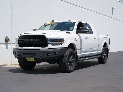Used 2022 RAM 2500 Laramie w/ Night Edition AWD/4WD image 7