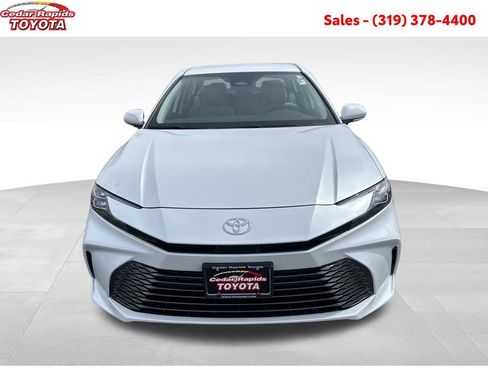 New 2026 Toyota Camry XLE image 8